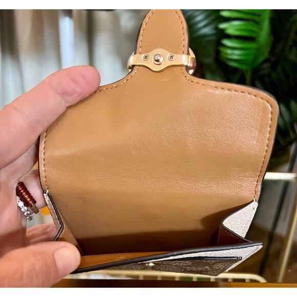 Coach Small Bifold Wallet In Signature Canvas & Leather With Horse & Carriage Lo - Picture 9 of 11